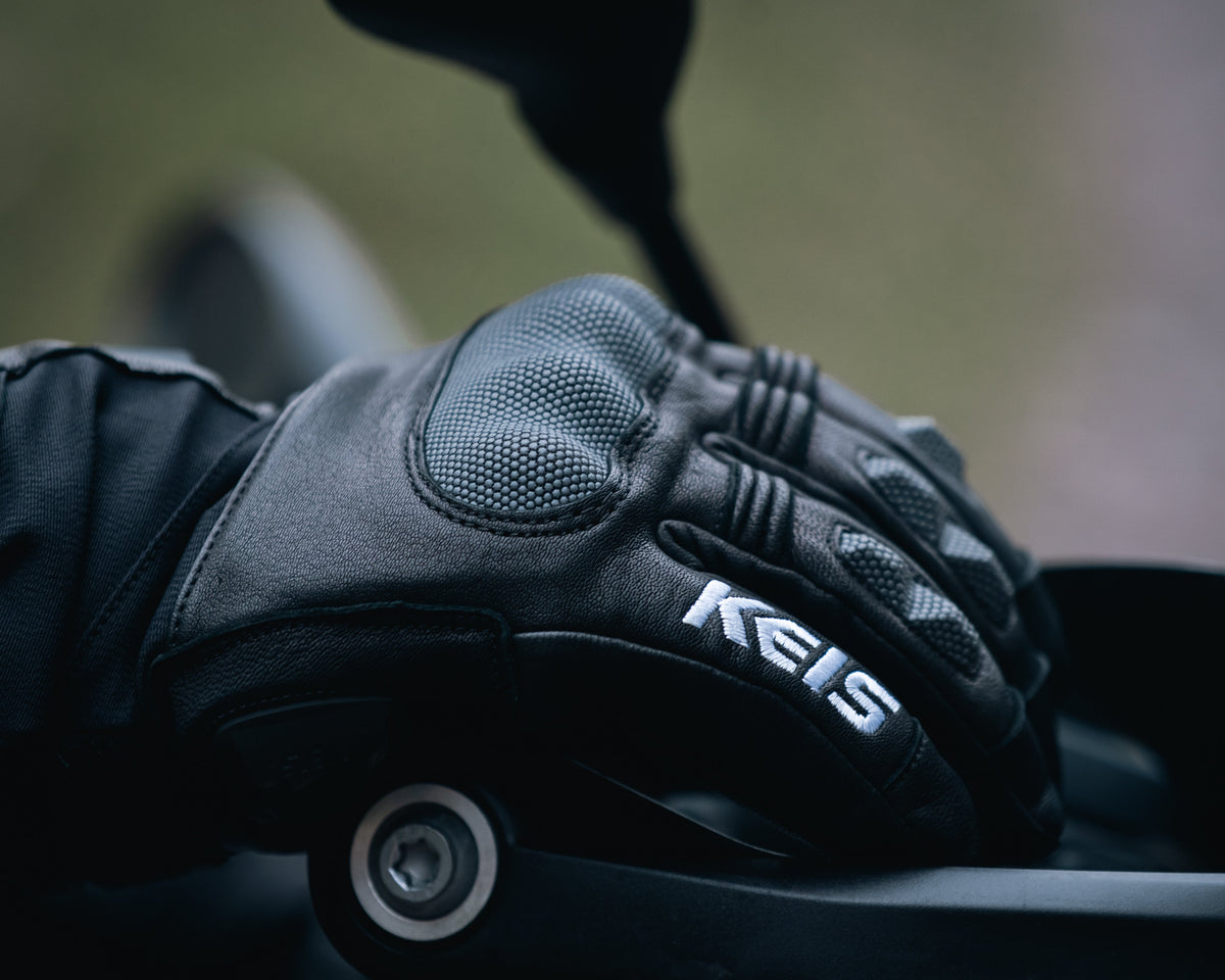 Best Heated Gloves with Fast UK Shipping