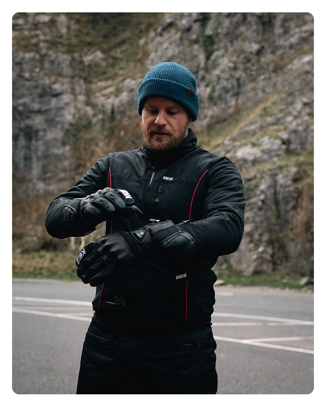Worn by a rider pulling the cuff over the sleeve of a heated jacket.