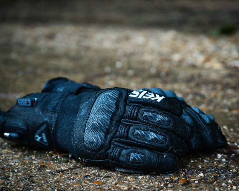 What to Wear When Motorcycling in Winter