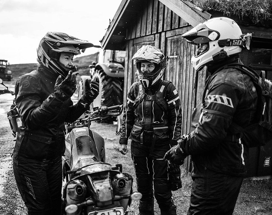 Akstur í rigningu - bestu ráðin fyrir mótorhjólaakstur í bleytu - Keis Heated Apparel